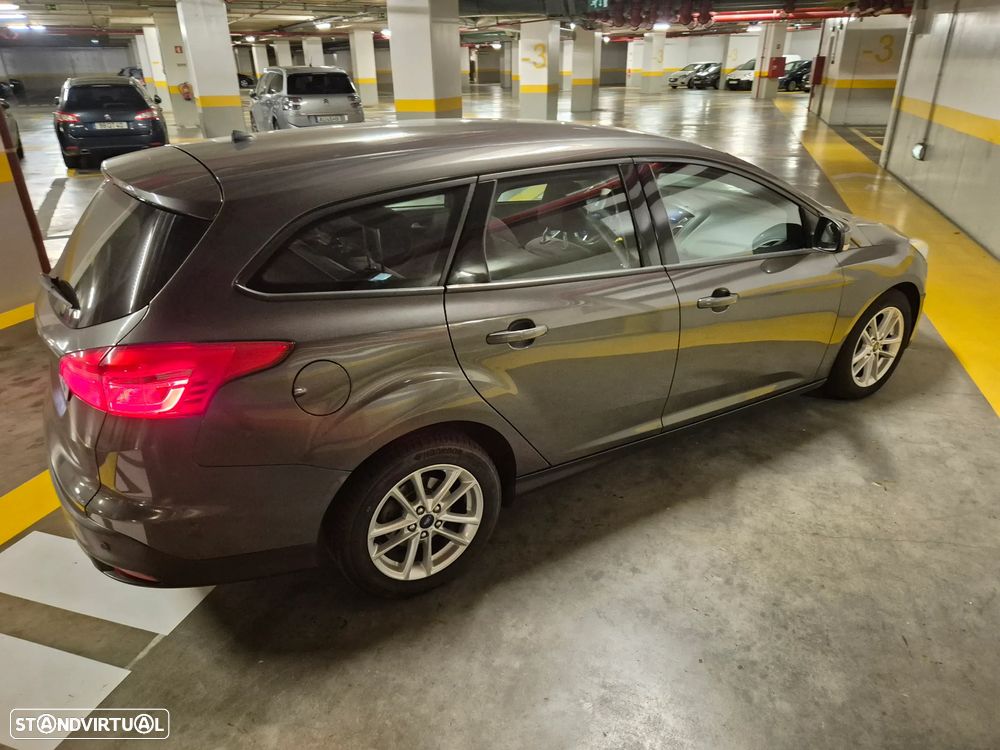 Ford Focus SW 1.5 TDCi Trend+ - 9