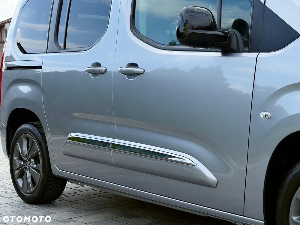 Toyota Proace City Verso 1.2 D-4T Family - 22
