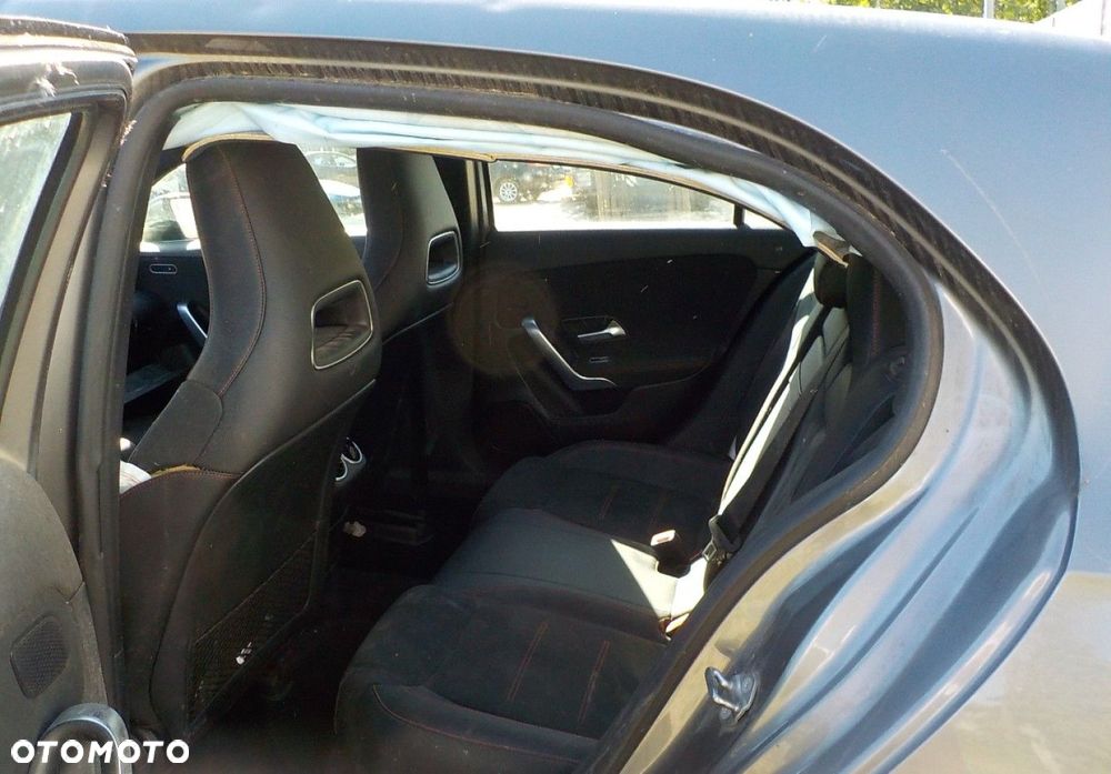 Mercedes-Benz Klasa A 200 AMG Line 7G-DCT - 20