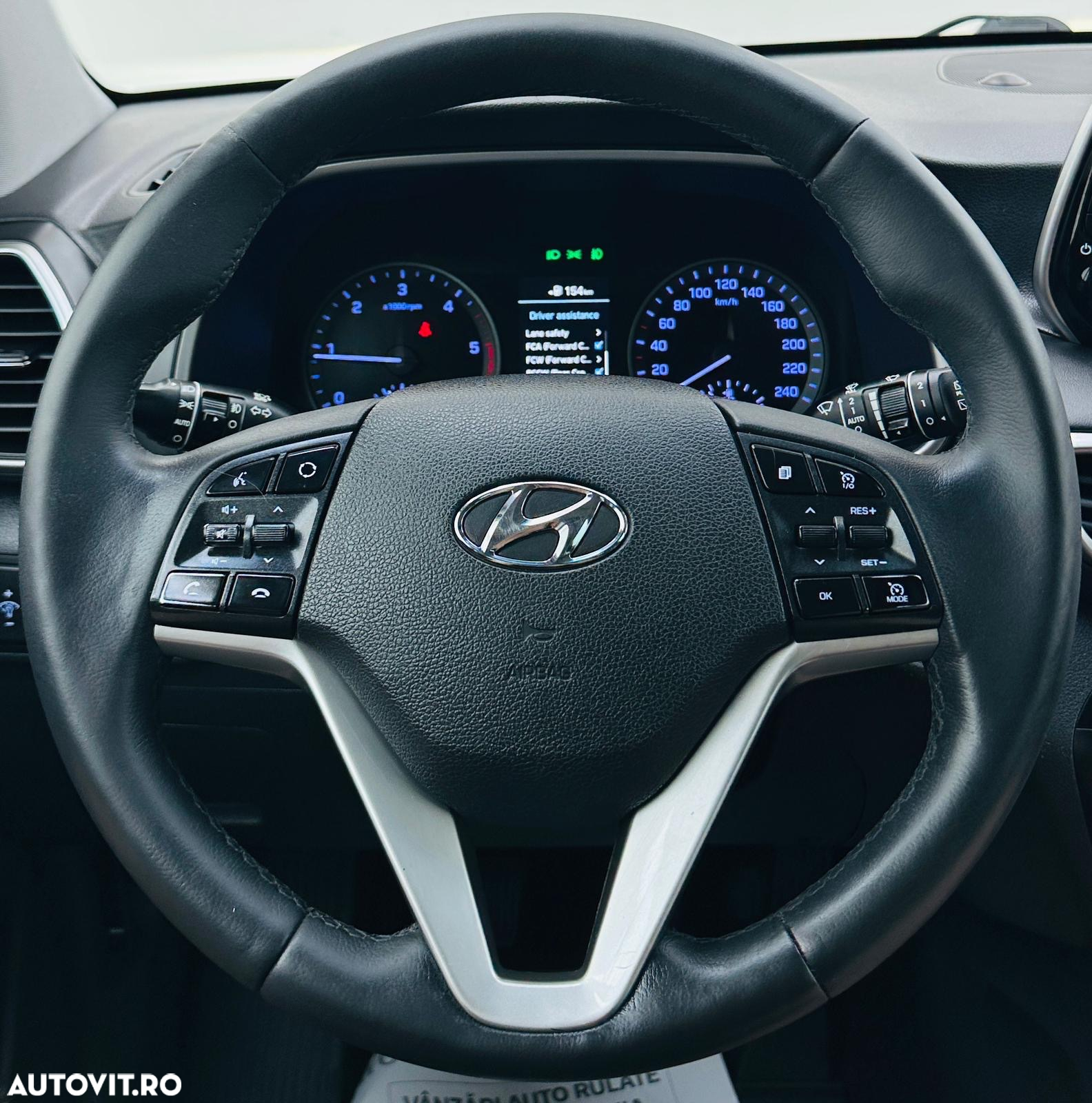 Hyundai Tucson - 40