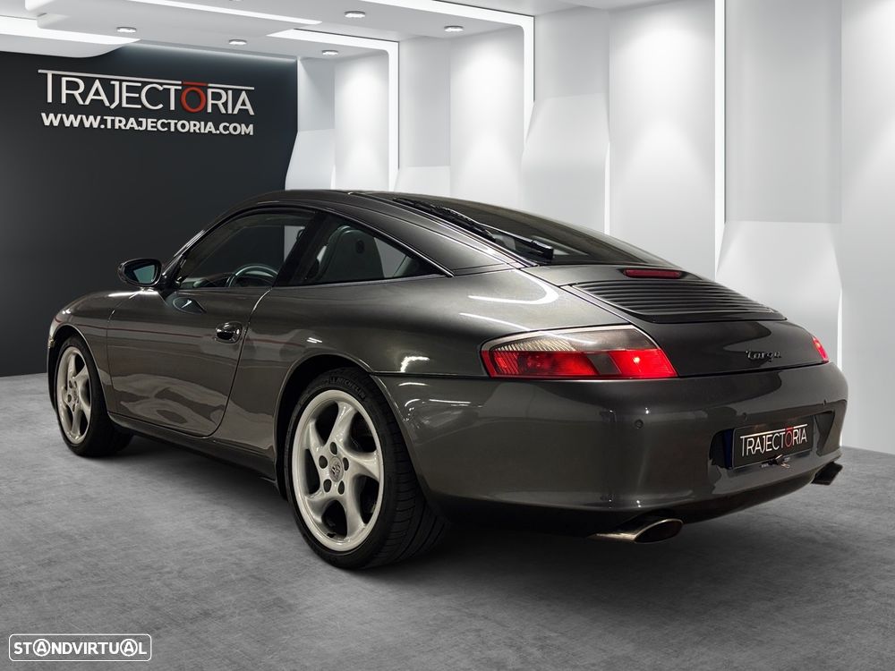 Porsche 911 (996) - 2