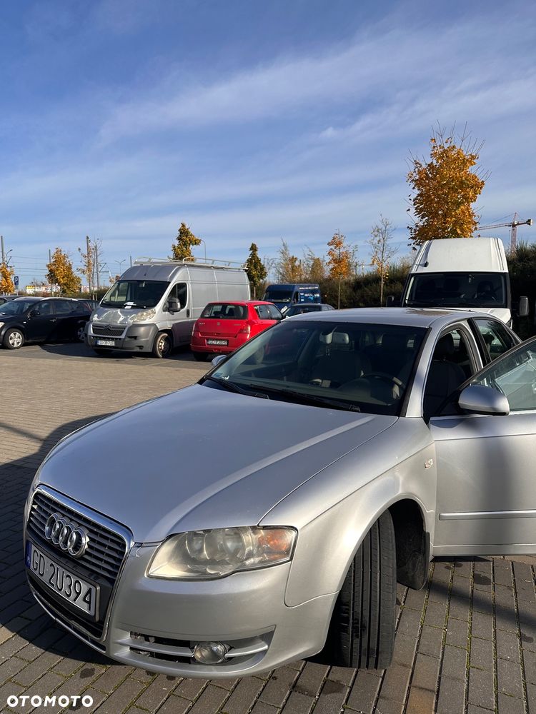 Audi A4 Limousine - 22