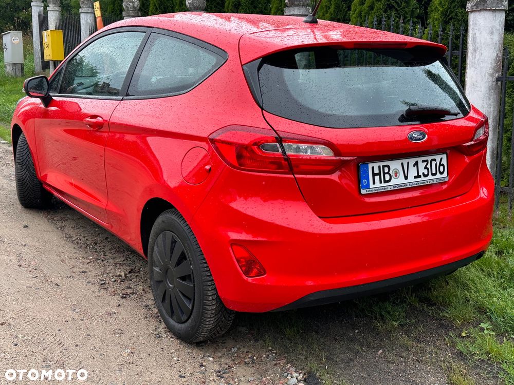Ford Fiesta 1.1 S&S TREND - 32