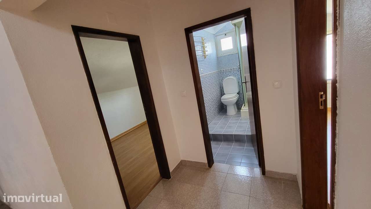 Moradia T4 em Terena: Pronta a Habitar, Férias ou Investimento - Grande imagem: 5/30