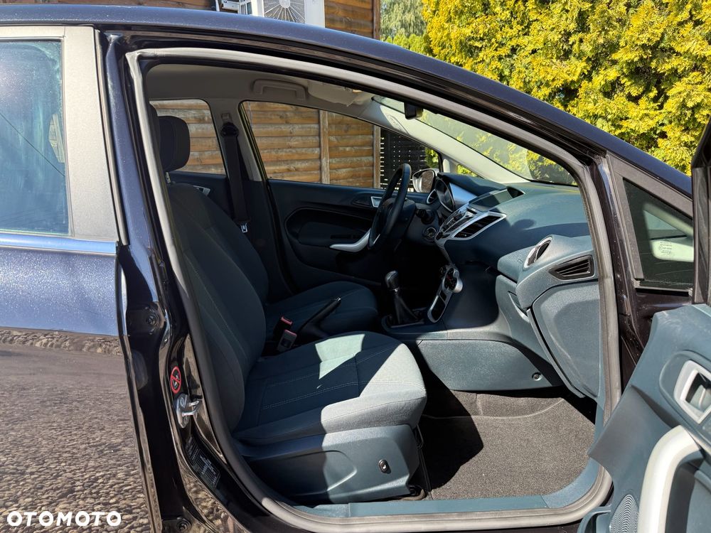 Ford Fiesta 1.25 Titanium EU5 - 15