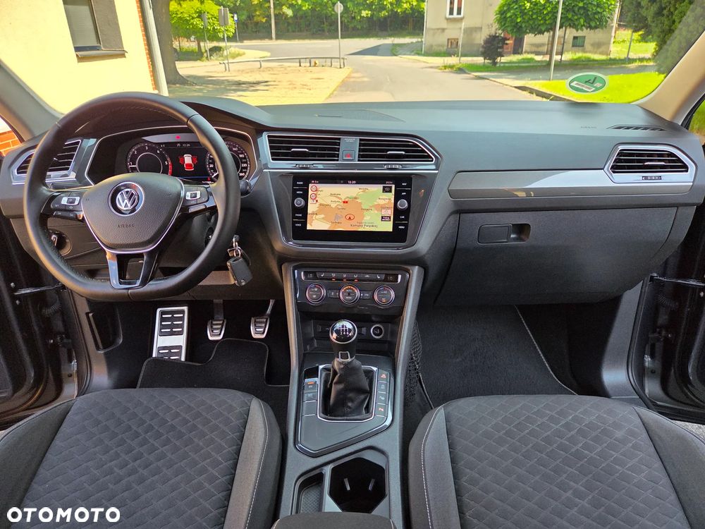 Volkswagen Tiguan 2.0 TDI SCR Join - 22