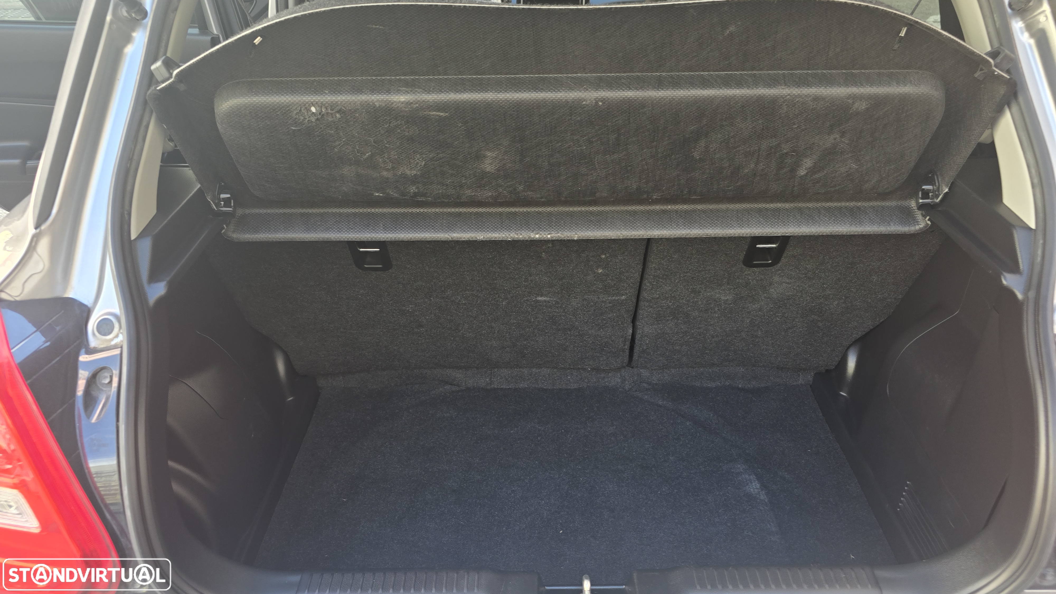 Suzuki Swift 1.2 VVT GLX SHVS - 23