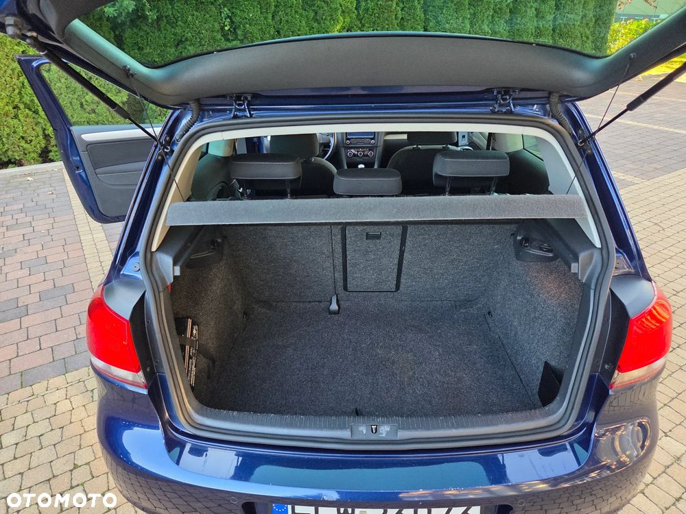 Volkswagen Golf 1.2 TSI BMT Trendline - 22