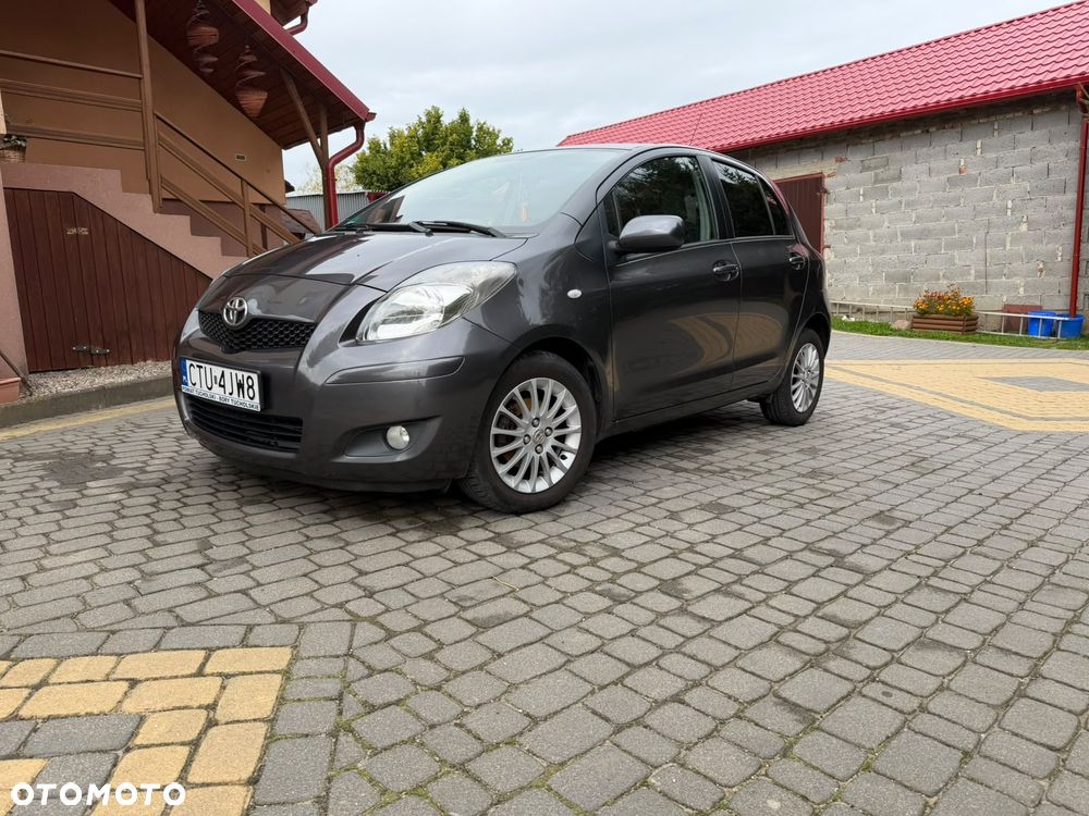 Toyota Yaris - 2