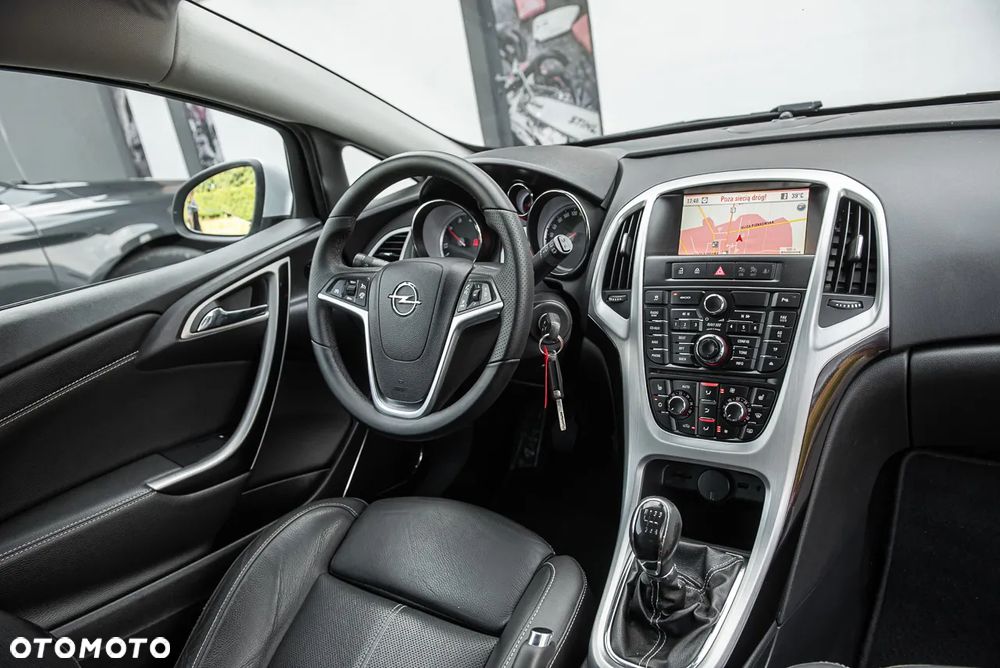 Opel Astra IV GTC 2.0 CDTI Sport S&S - 24