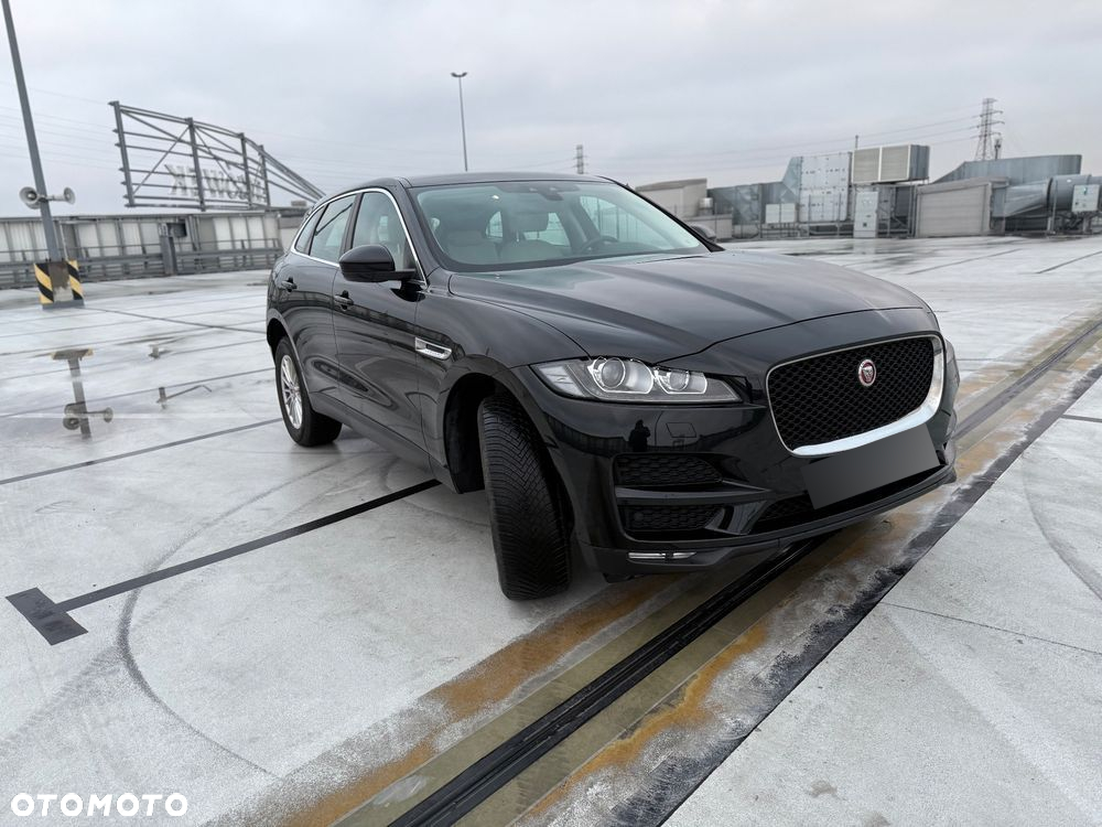 Jaguar F-Pace 20d AWD Prestige - 12