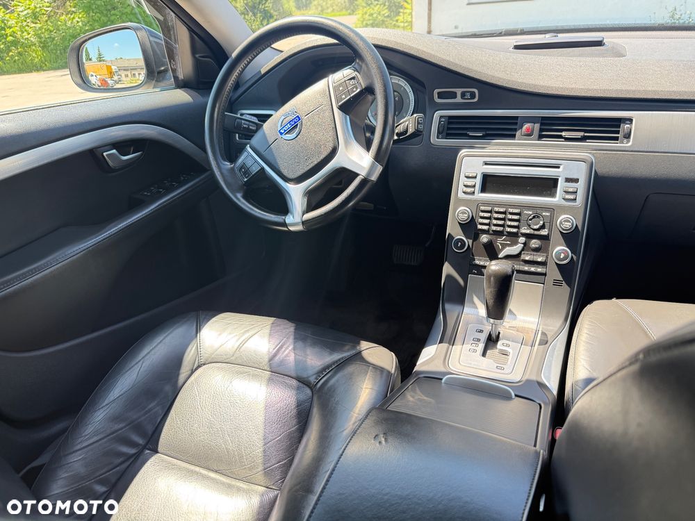 Volvo V70 D3 Geartronic Kinetic - 12