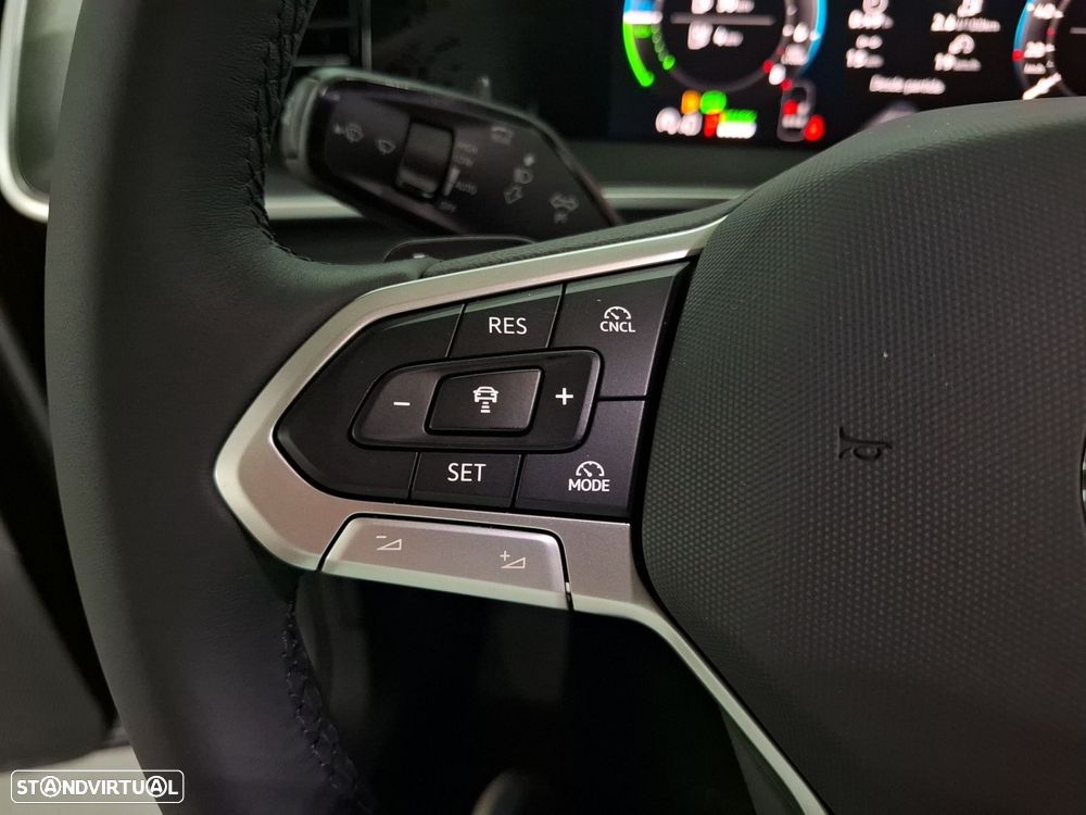 VW Tayron 1.5 TSI eHybrid Urban DSG - 17