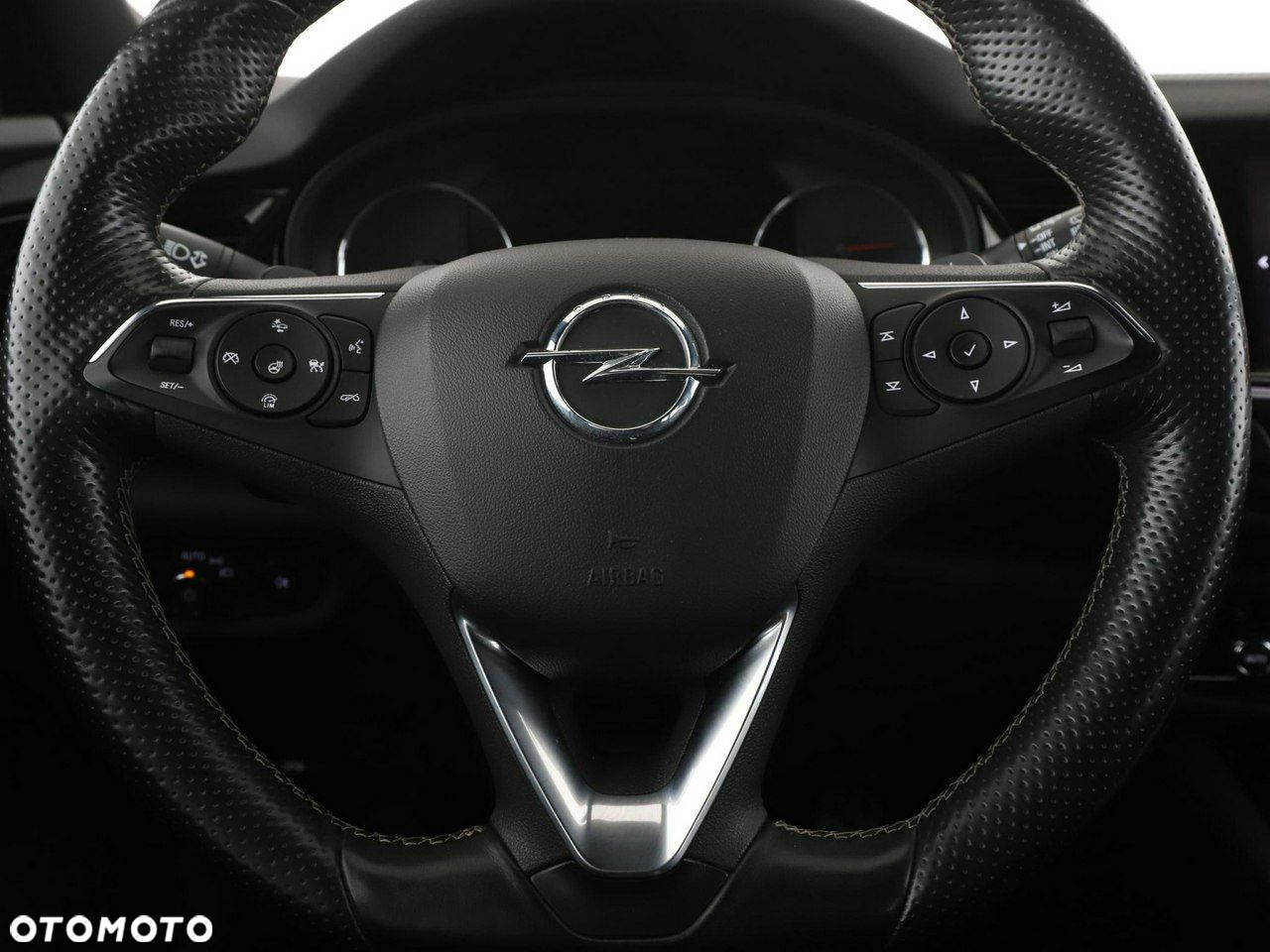 Opel Insignia Sports Tourer 2.0 Direct Inj Trb 4x4 Innovation - 21