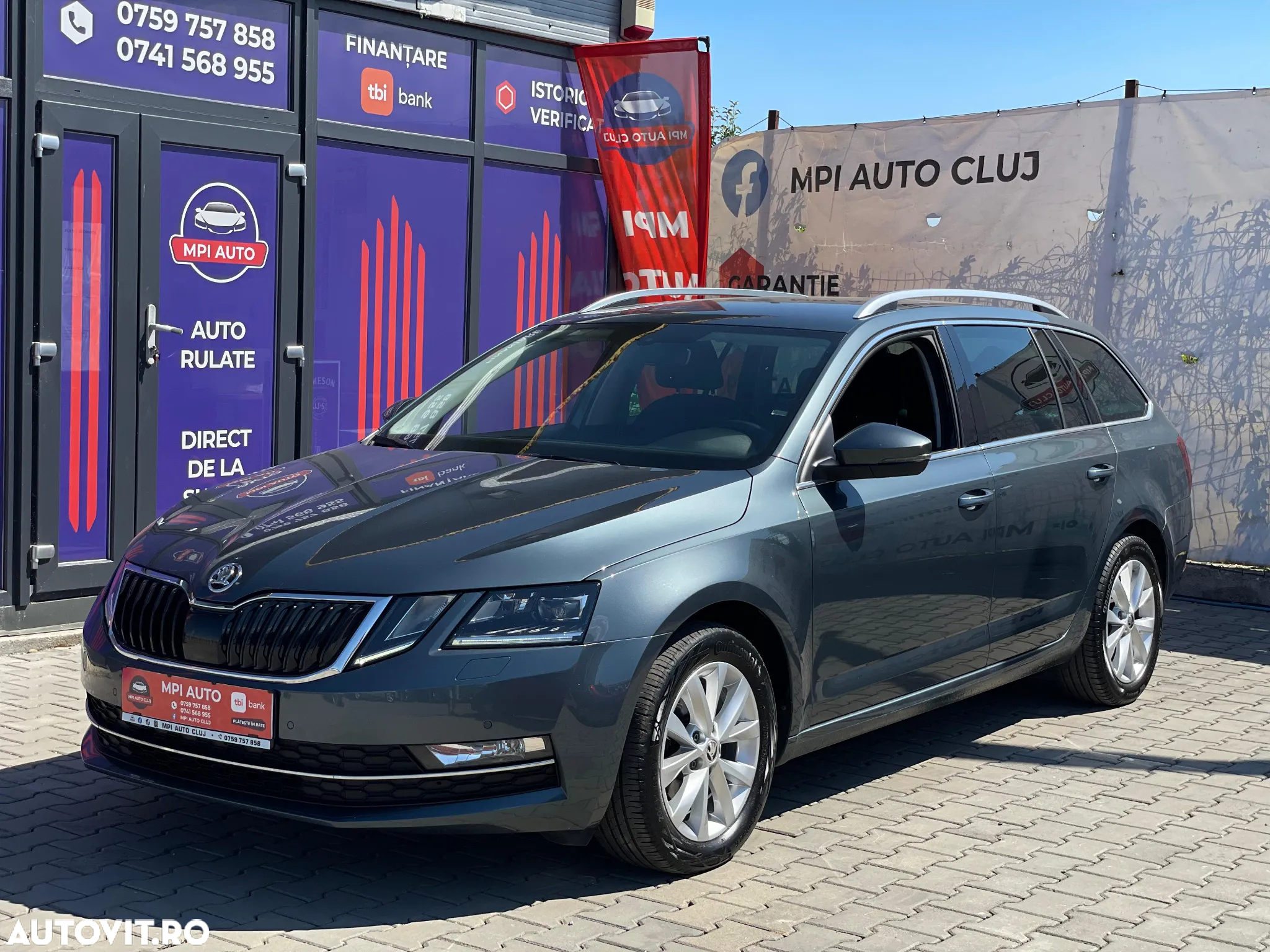 Skoda Octavia Combi Diesel 1.6 TDI Style - 9