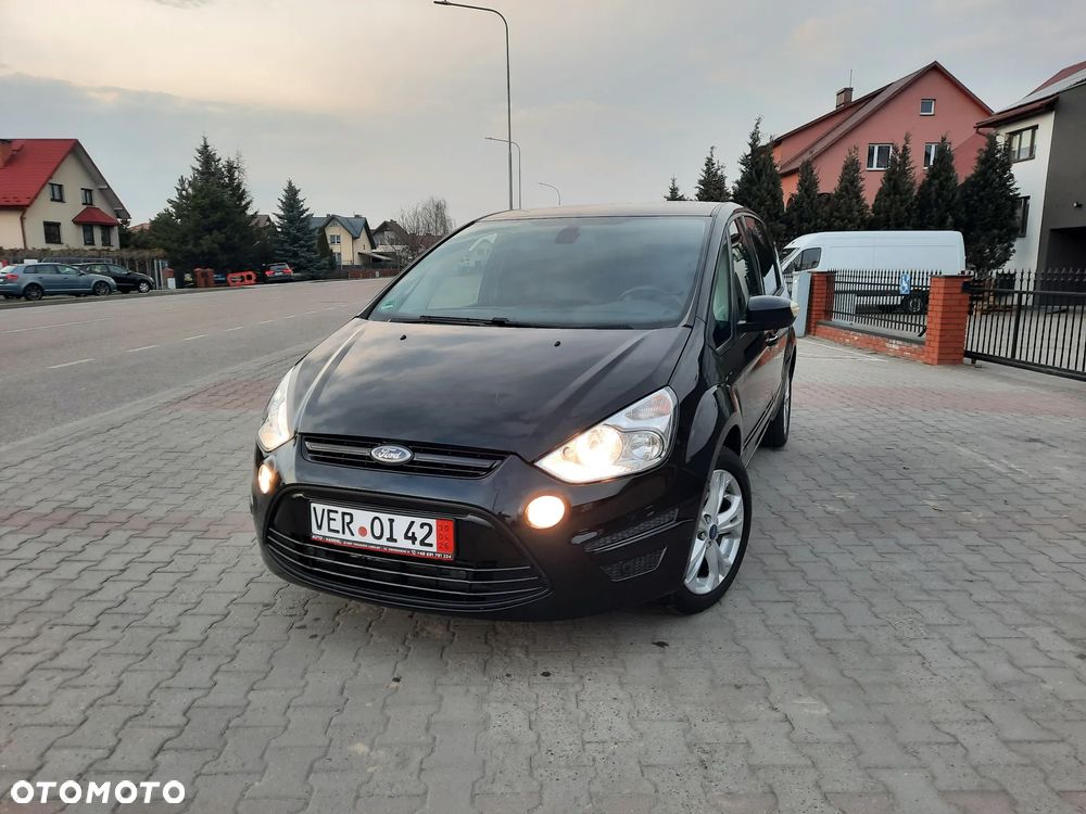 Ford S-Max 2.0 TDCi DPF Champions Edition - 4