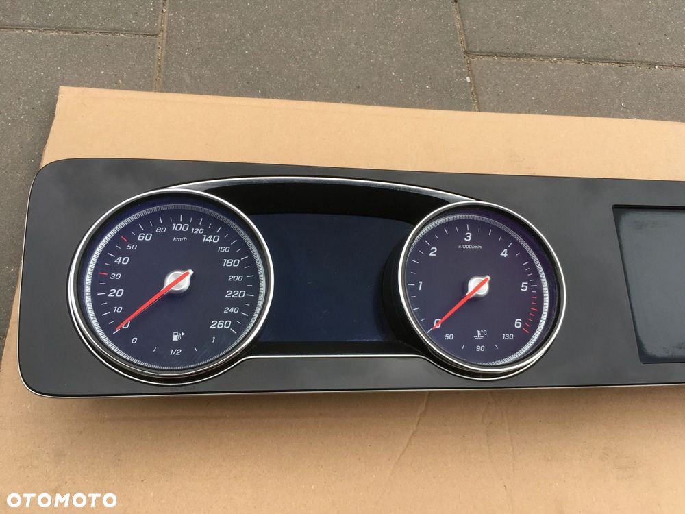 LICZNIK ZEGARY MERCEDES BENZ W213 A2135404886 - 3