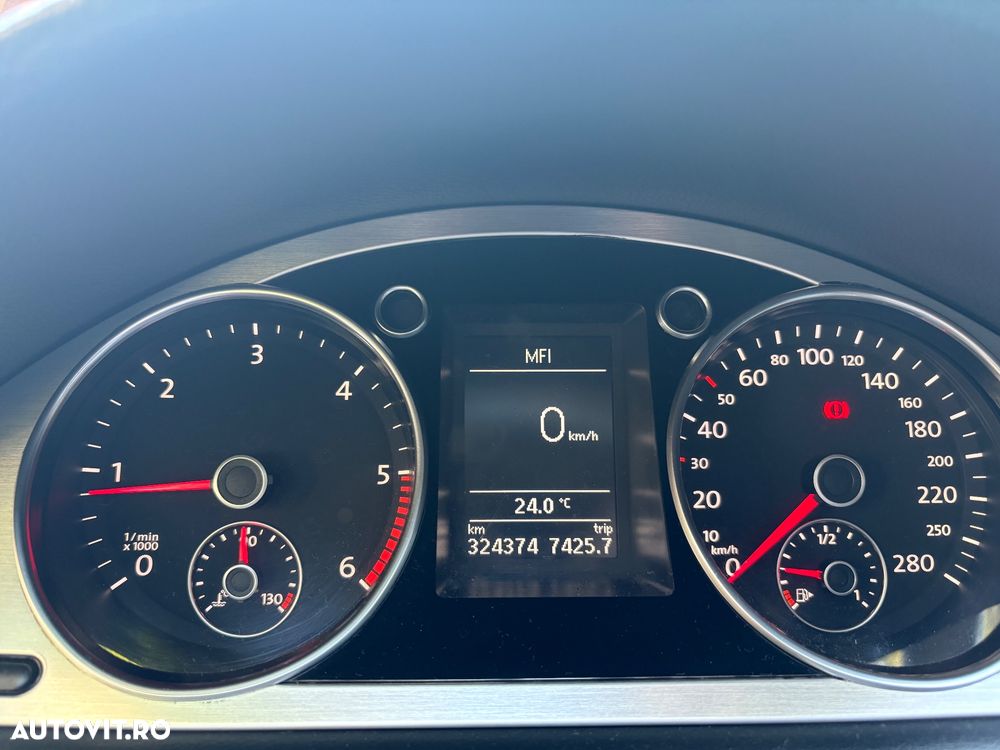 Volkswagen Passat CC - 10