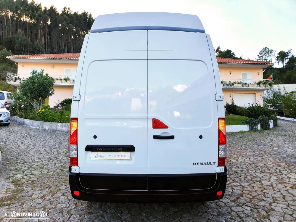 Renault Master III Fase II 2.3 dCi L2H3 3.5T - 7