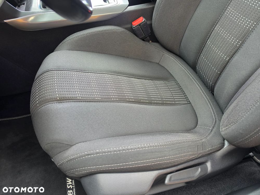 Peugeot 308 BlueHDi 150 EAT6 Stop & Start Business-Line - 28