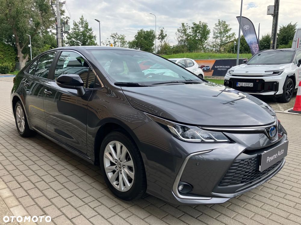 Toyota Corolla 1.8 Hybrid Comfort - 10