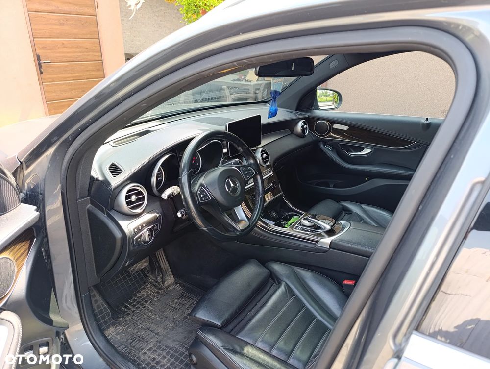 Mercedes-Benz GLC - 18