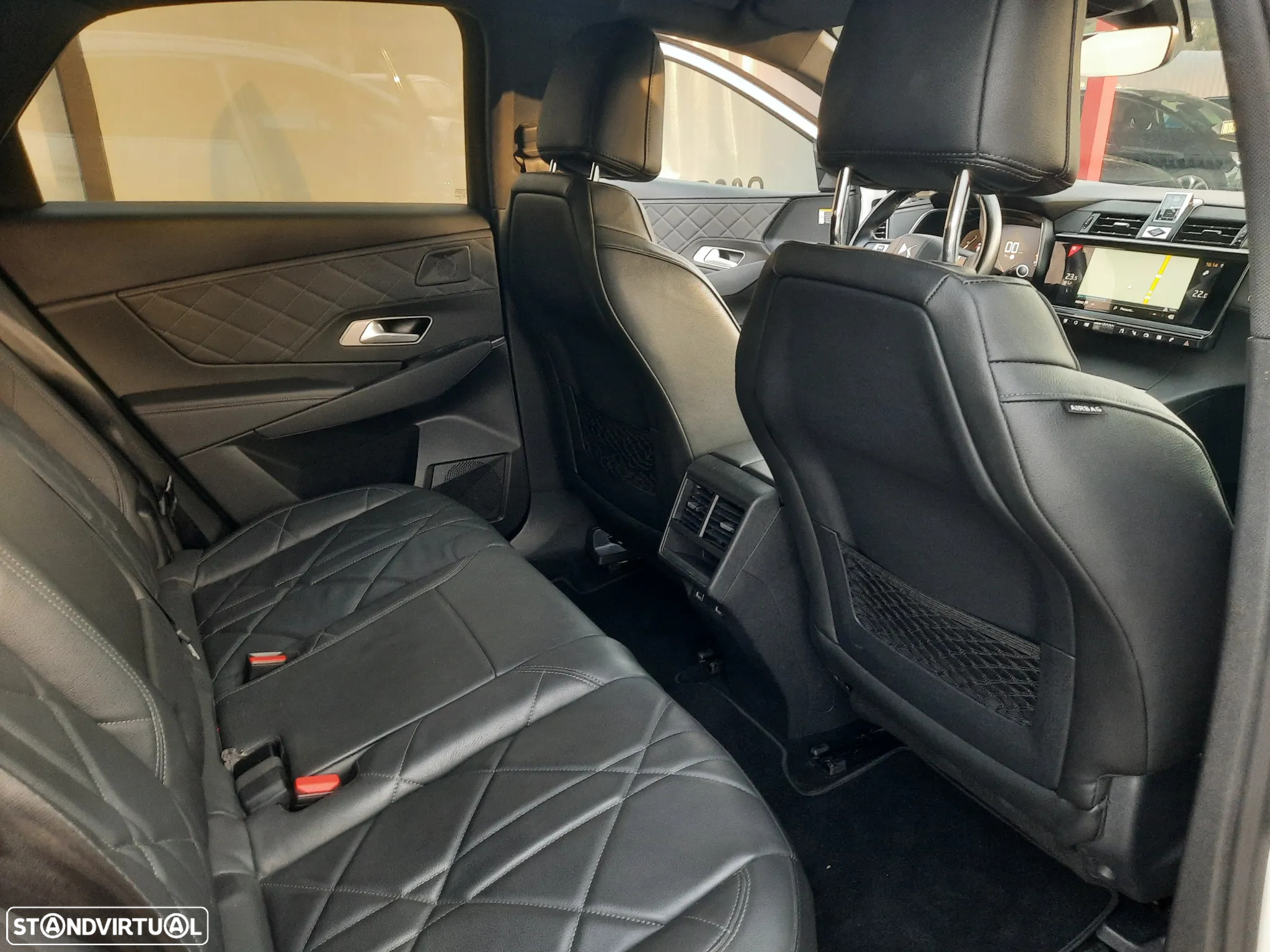 DS DS7 Crossback 1.5 BlueHDi Performance Line - 57