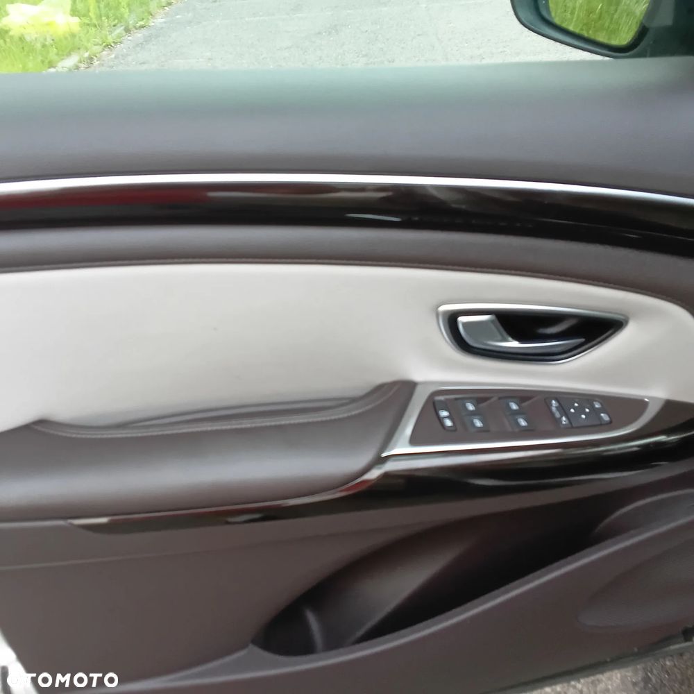 Renault Espace BLUE dCi 160 EDC BUSINESS EDITION - 17