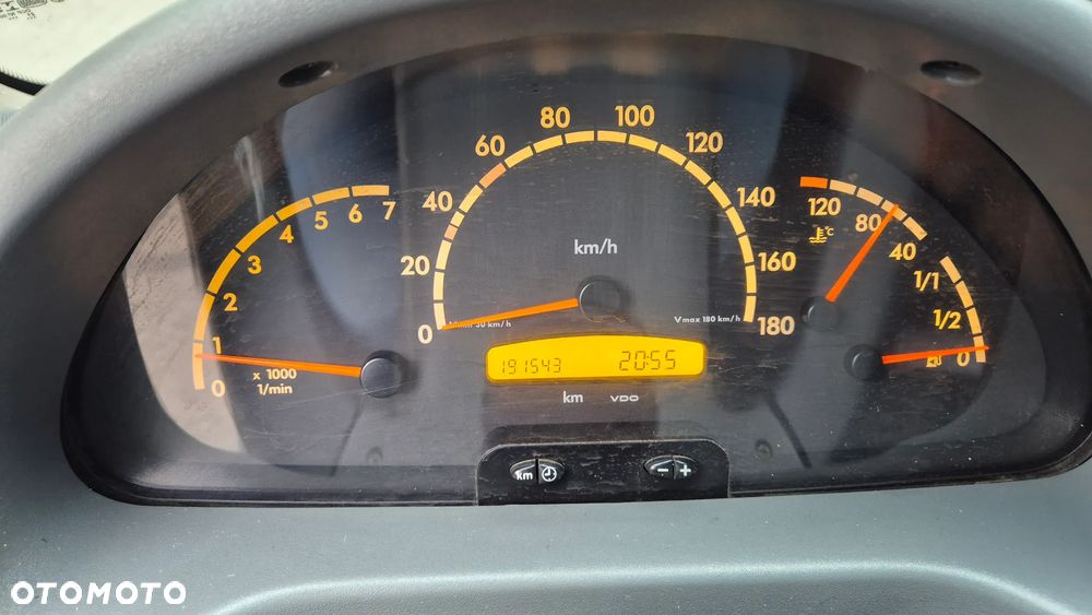 Mercedes-Benz SPRINTER - 12