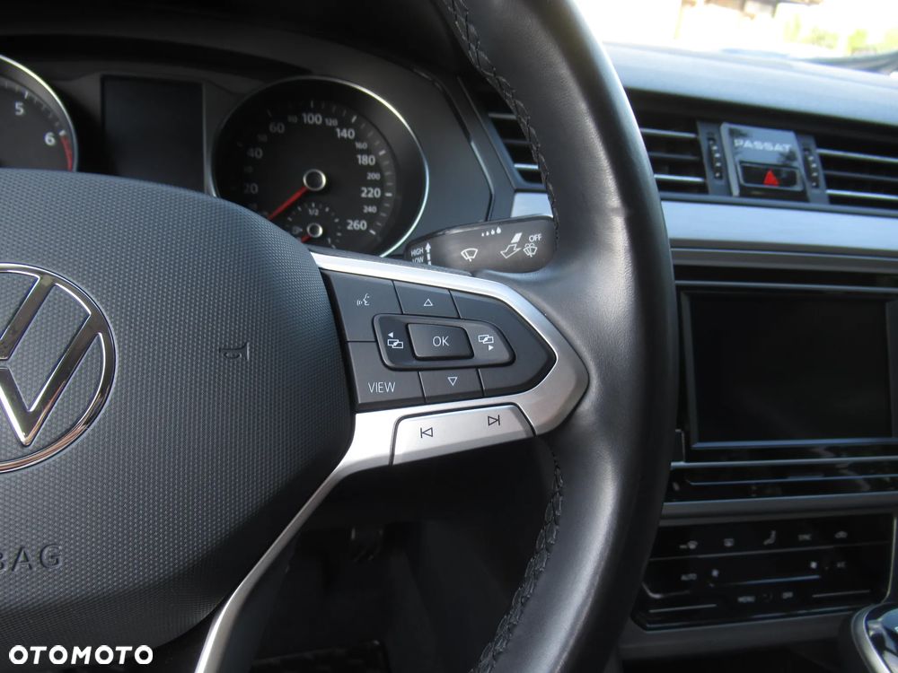 Volkswagen Passat 1.5 TSI EVO Essence - 14