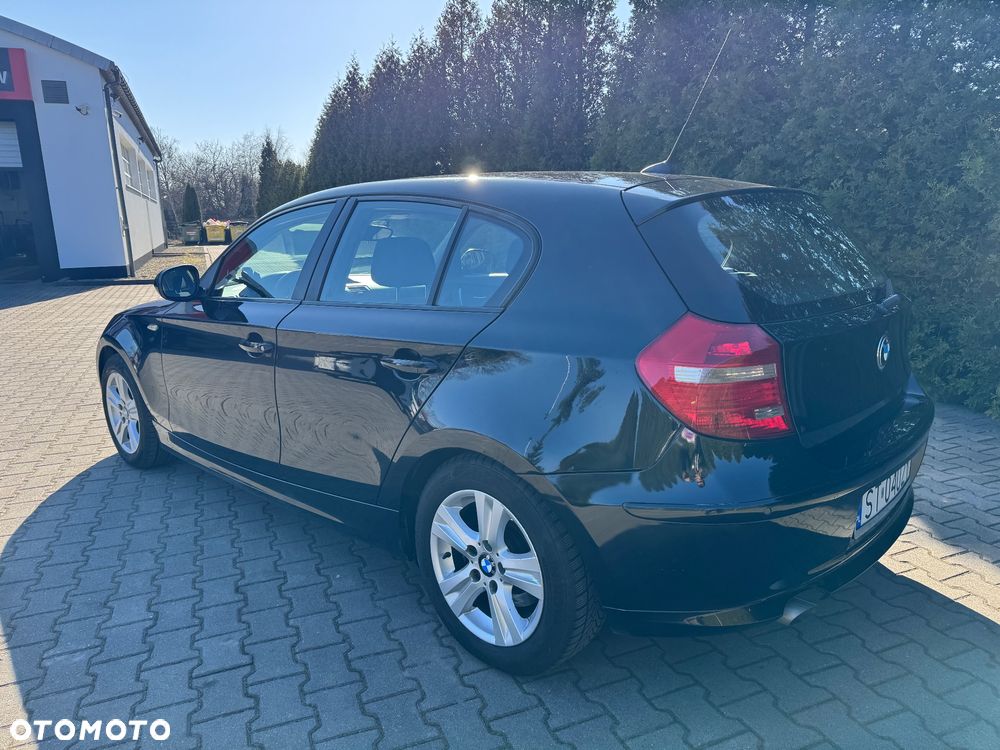 BMW Seria 1 118d DPF - 9