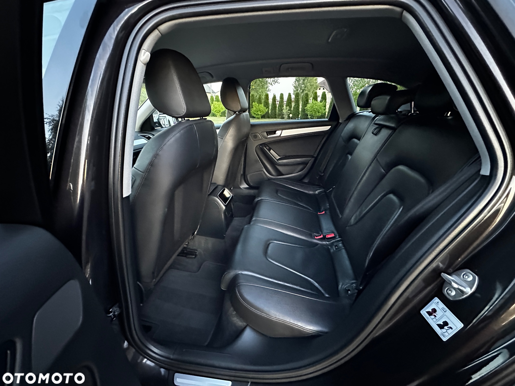 Audi A4 Avant 2.0 TDI DPF Attraction - 6