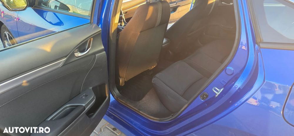 Honda Civic 1.5 VTEC Turbo Elegance Navi - 23