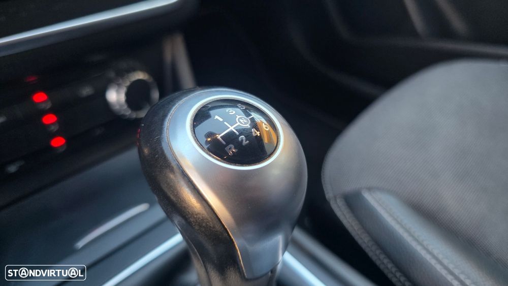 Mercedes-Benz A 180 d Urban - 28