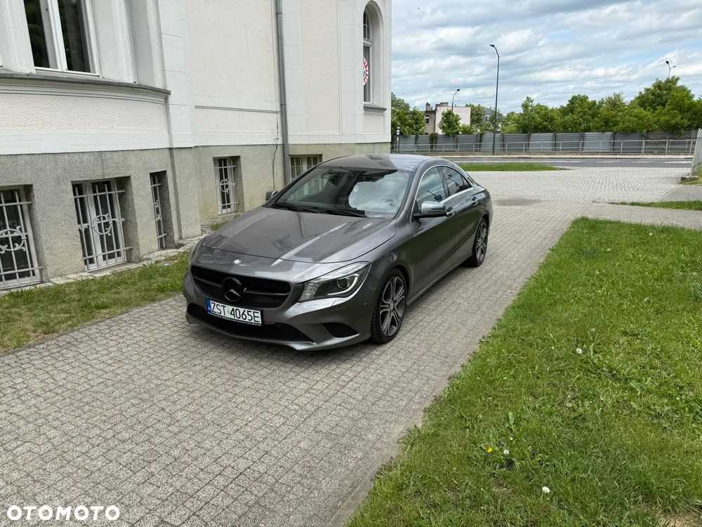 Mercedes-Benz CLA 200 7G-DCT - 1