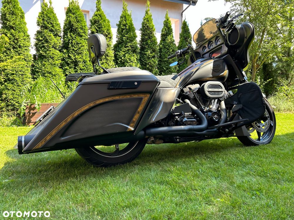 Harley-Davidson Touring Street Glide - 7