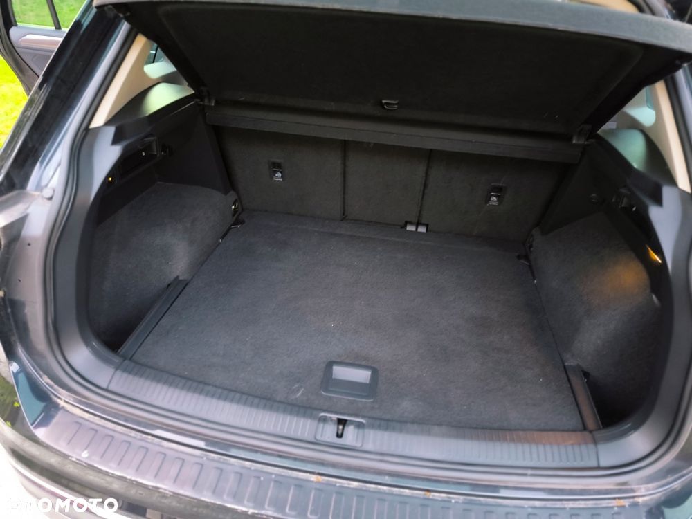 Volkswagen Tiguan 2.0 TDI SCR 4MOTION (BlueMotion Techn.) DSG Highline - 38