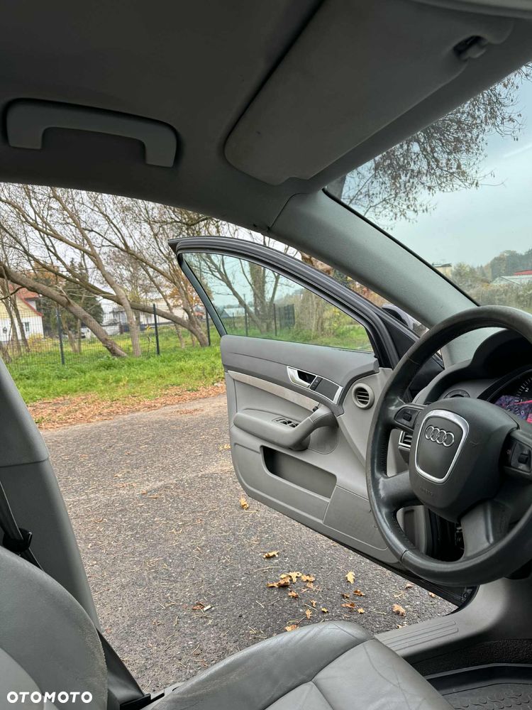 Audi A6 Limousine 2.4 Multitronic - 8