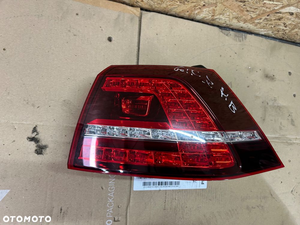 Volkswagen Golf VII lampa prawy tył led 5G0945208 hatchback - 4