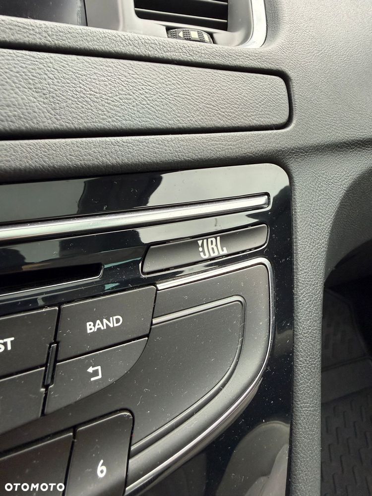 Peugeot 508 RXH Hybrid4 - 18