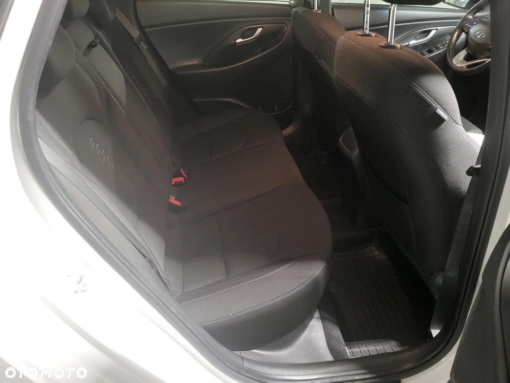 Hyundai i30 1.4 T-GDI GO Plus DCT - 8