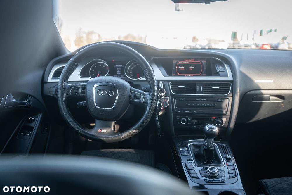 Audi A5 Coupé 2.0 TFSI Quattro - 22