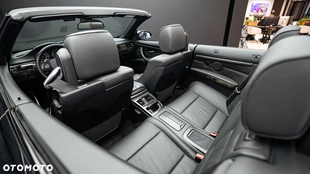 BMW Seria 3 335i Coupe M Sport Edition - 40