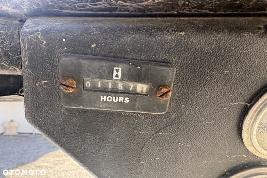 Bobcat 443 - 13