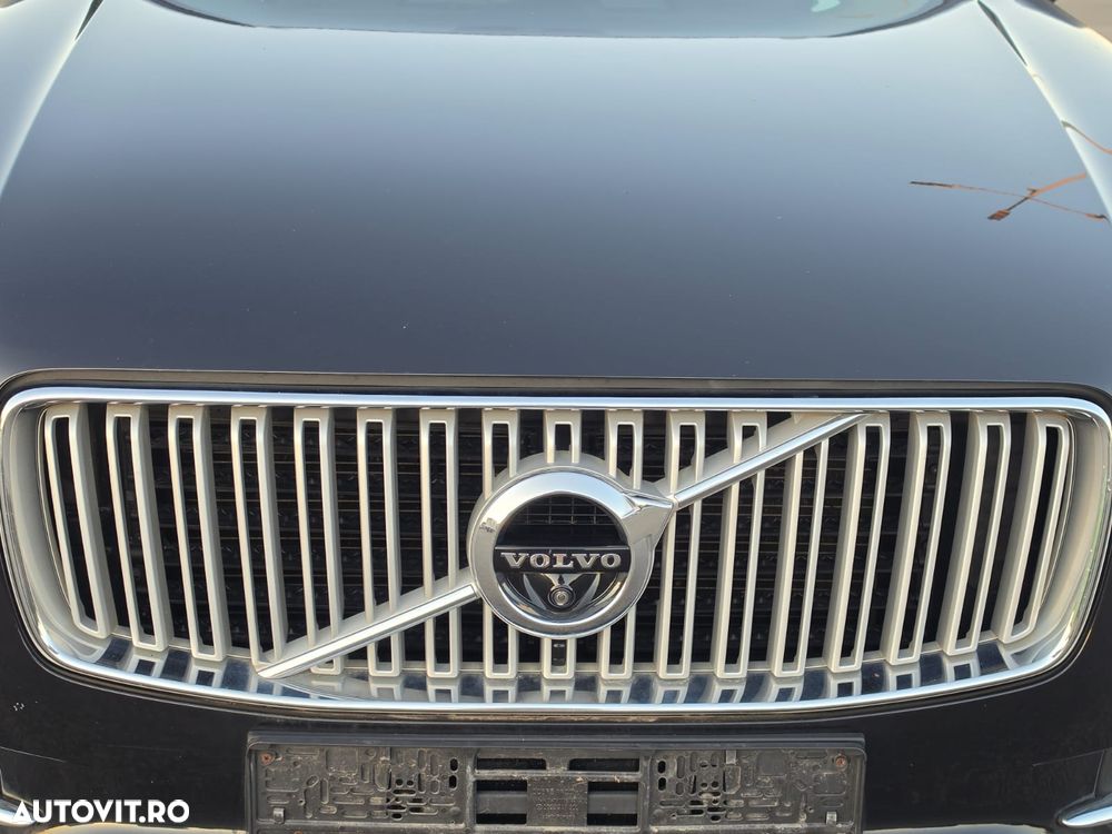 Volvo XC 90 T8 AWD Twin Engine Geartronic Momentum - 11