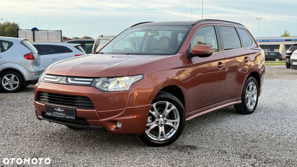 Mitsubishi Outlander 2.2 DI-D 4WD Instyle - 4