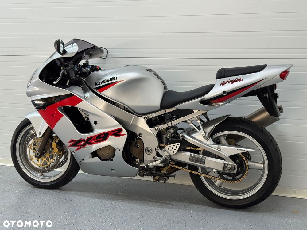 Kawasaki ZXR - 16