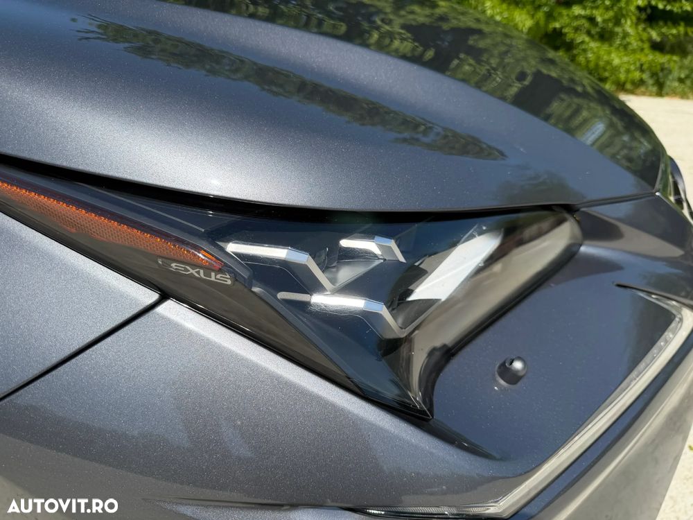 Lexus Seria NX - 22