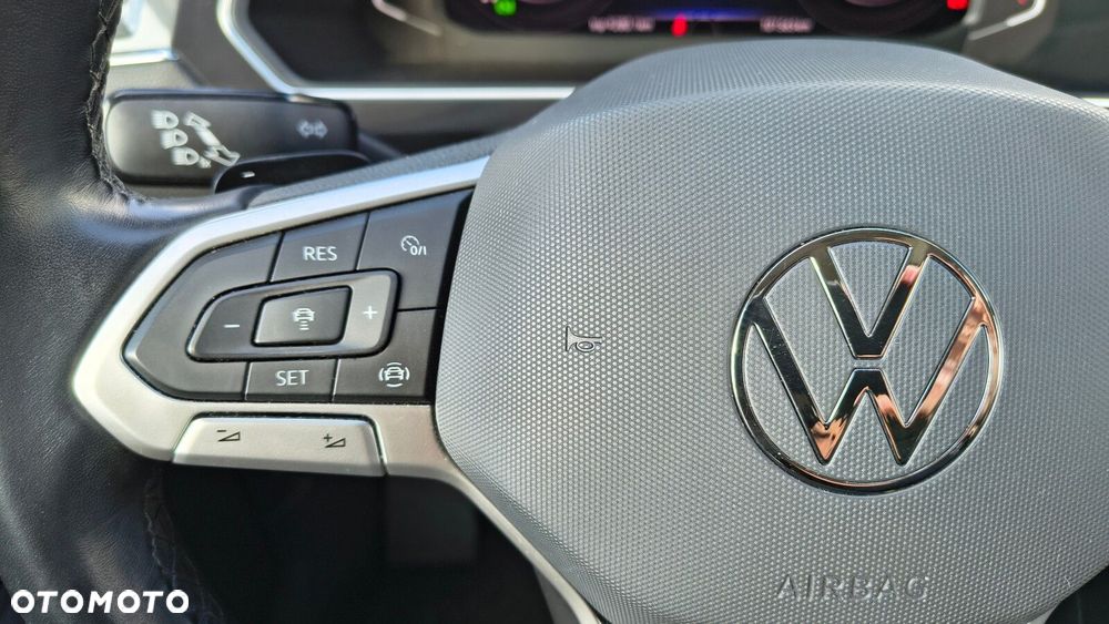 Volkswagen Tiguan Allspace - 16