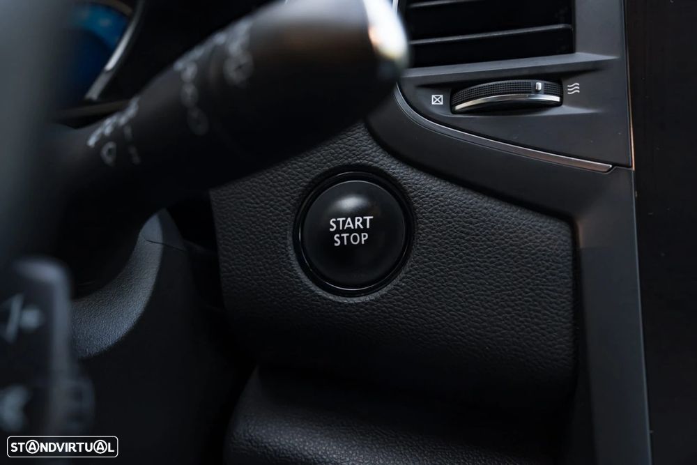 Renault Mégane ENERGY dCi 110 INTENS - 24